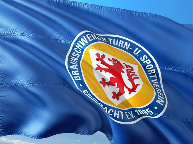 是在瞬间的 是在瞬间的