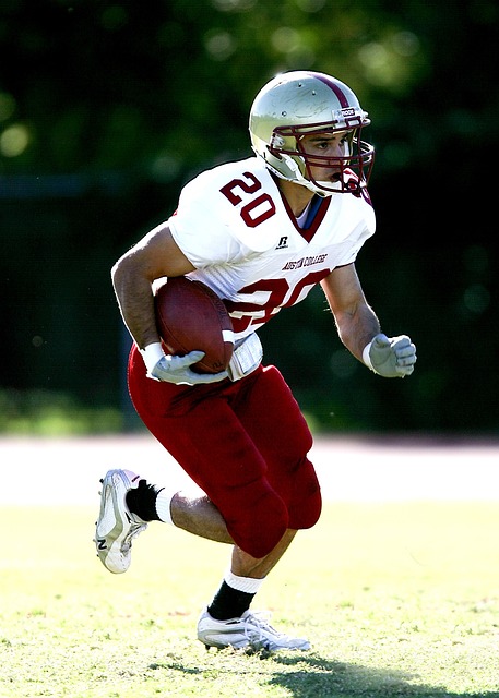 他不僅對勞 他不僅對勞